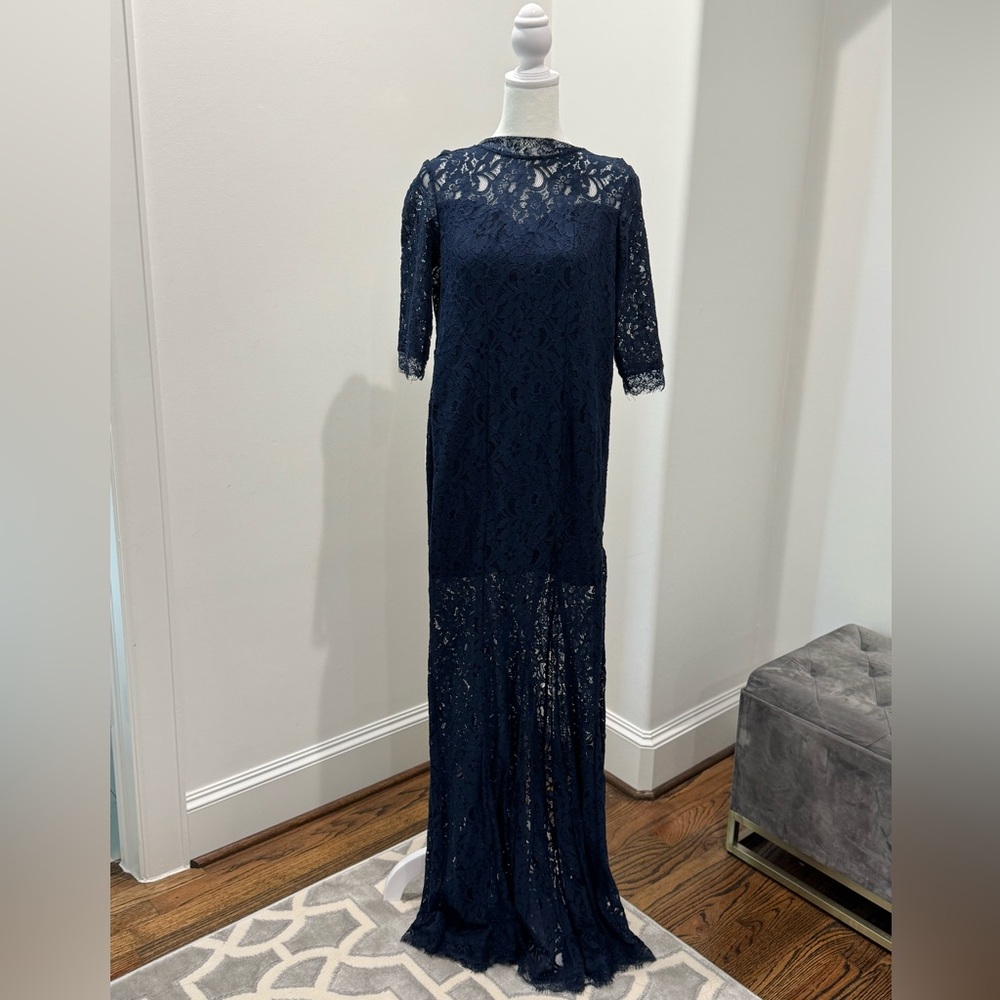 Beautiful, elegant lace gown.